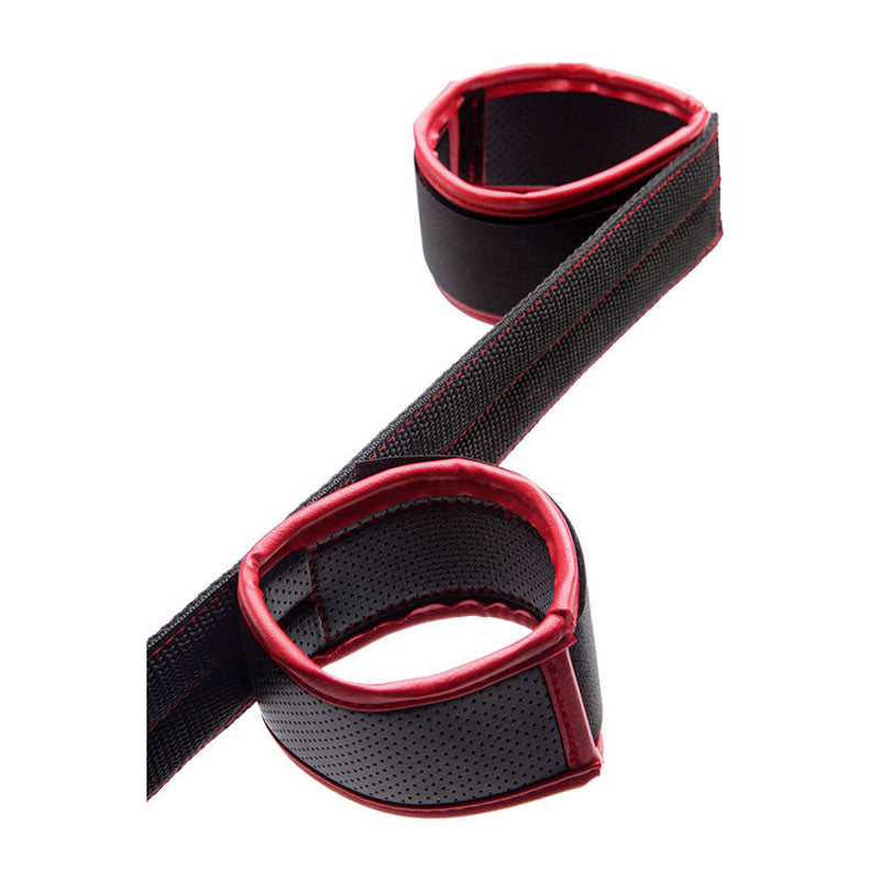 Adam & Eve Scarlet Couture Spreader Bar - Black/Red Restraint - 250M 0000