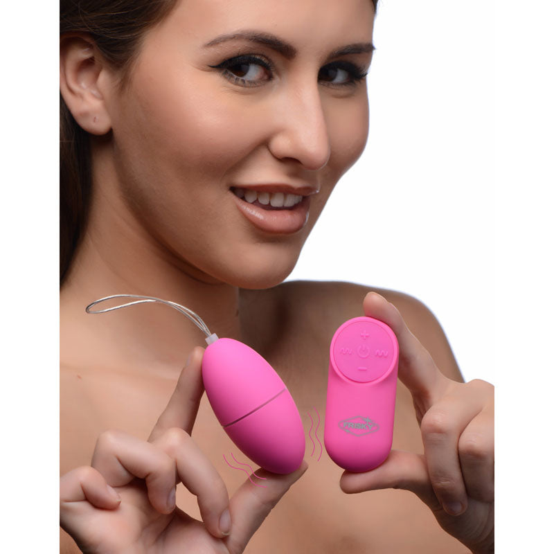 Frisky Scrambler - Pink Vibrating Egg with Wireless Remote - AG657-PINK