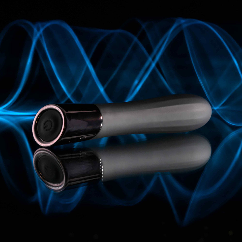 Evolved BACK IN BLACK - Black 11.9 cm USB Rechargeable Bullet - EN-RS-4974-2