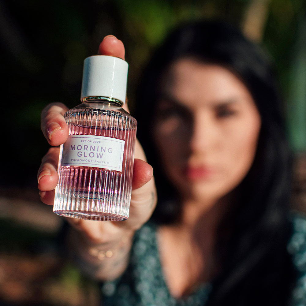 Eye Of Love Morning Glow Pheromone Perfume - 50 ml - Energising Pheromone Perfume for Women to attract Men - 50 ml Spray - EOL-P-03DX
