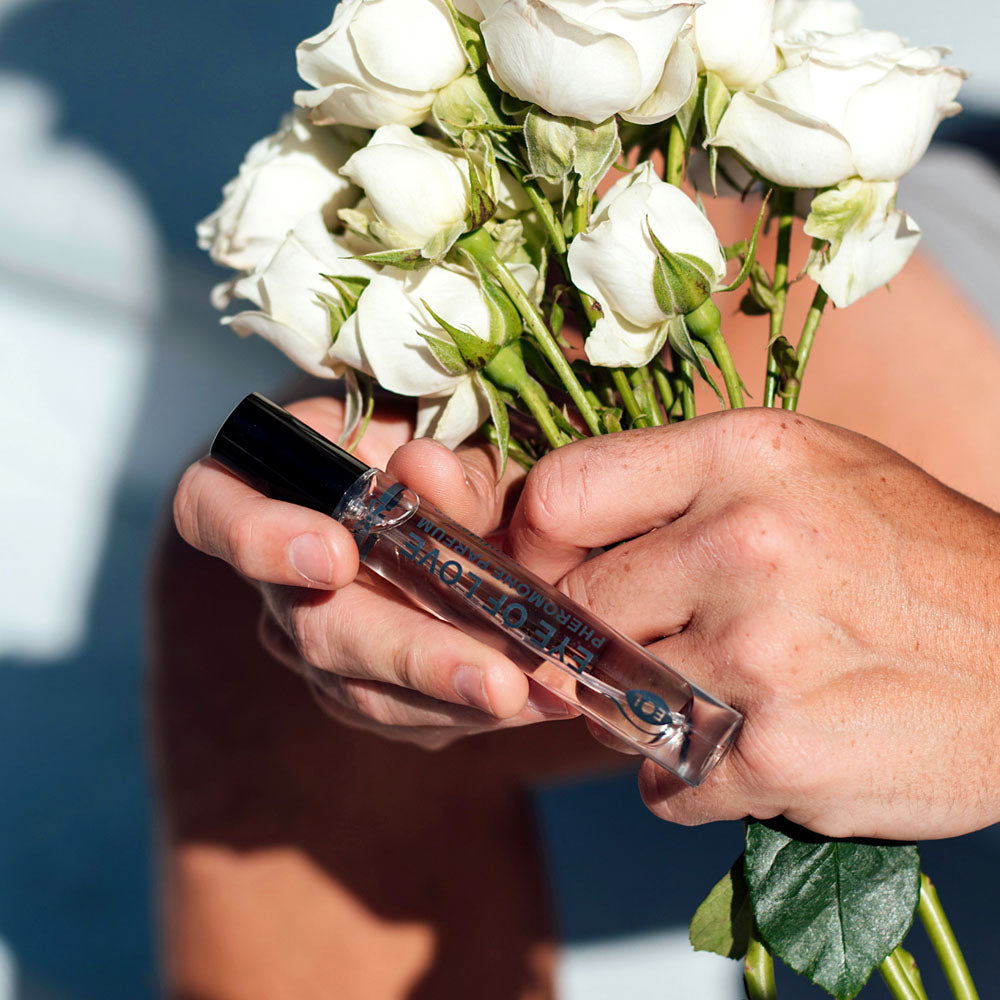 Eye Of Love Confidence Pheromone Cologne - 10 ml - Citrus Musk Scented Pheromone Cologne for Men to attract Women - 10 ml Spray - EOL-P-11