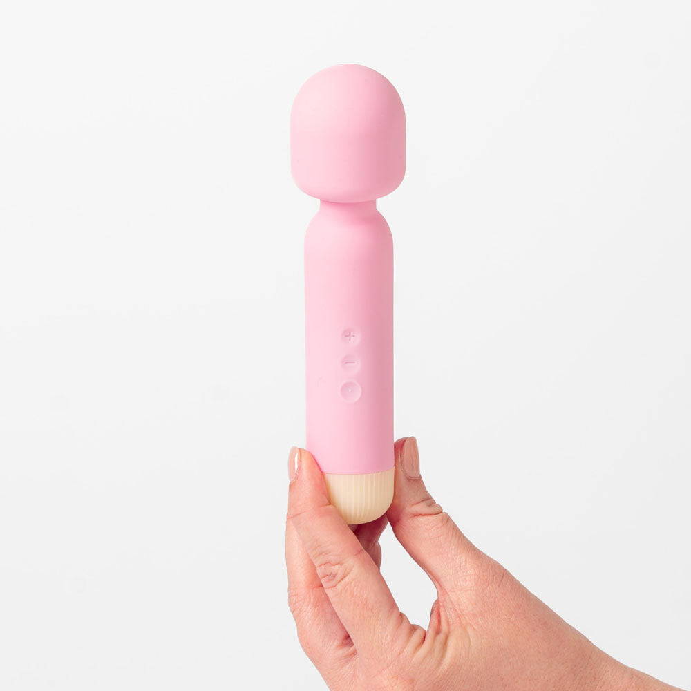 Girls Get Off - Wanda - Pink 16.8 cm USB Rechargeable Massage Wand - GGOWN-1