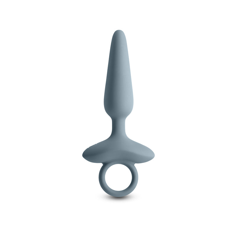 Renegade Maverick - Grey - Grey 15 cm USB Rechargeable Vibrating Butt Plug - NSN-1132-49